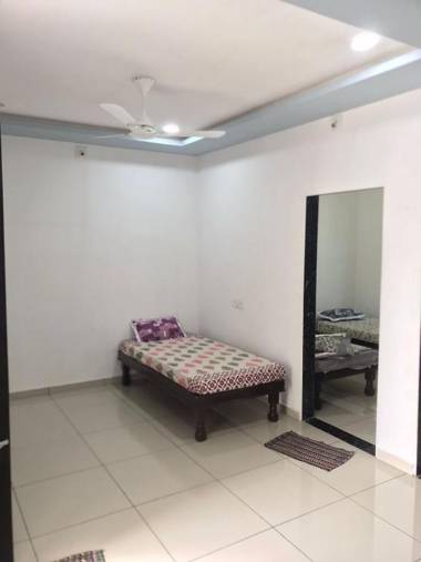 SARDAR HOME STAY