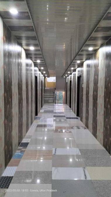 OYO 92930 Fauji Hotel And Restaurant