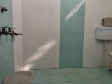 Vamoose Jhamku Palace