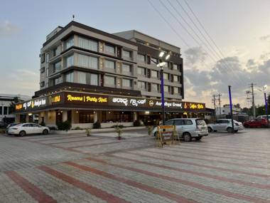 Aadya Inn