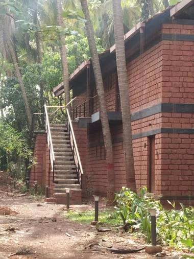 Orchard Resort Navage