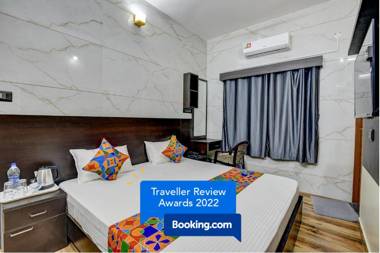 FabHotel Pranav Park