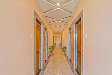 Capital O 89775 The Neel Sri Grand