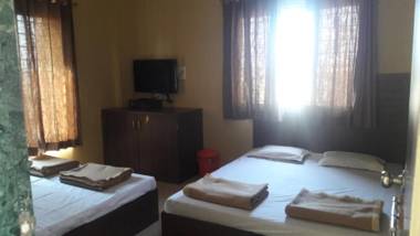 Shrinivasini Yatrinivas