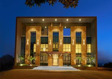 Hotel Shlok (Pure Veg)