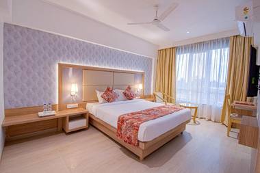 Hotel Park Tree Kolhapur