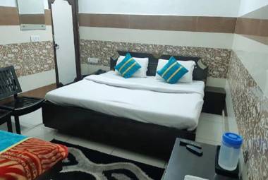 Goroomgo The Etiler Katra