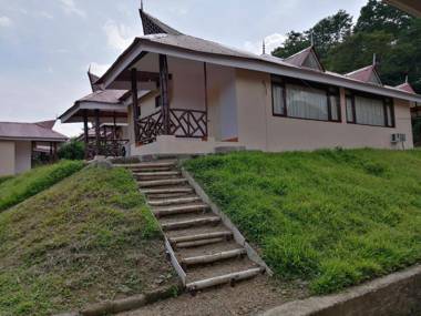 Dew Dale Resorts