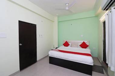 OYO Flagship 77427 Yug Residency