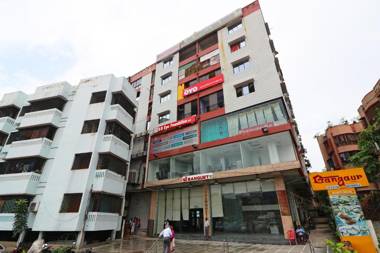 OYO 1764 Hotel Maruti Lodging