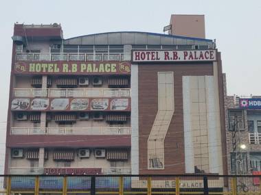 HOTEL RB PALACE