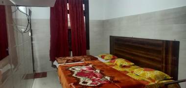 Prem Guest House Katra