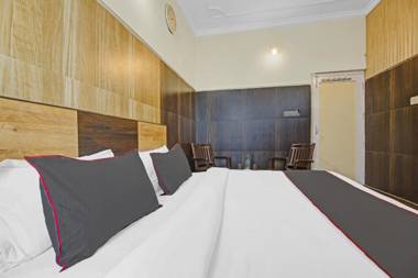 spot on 89476 Hotel Shalimar Lodge