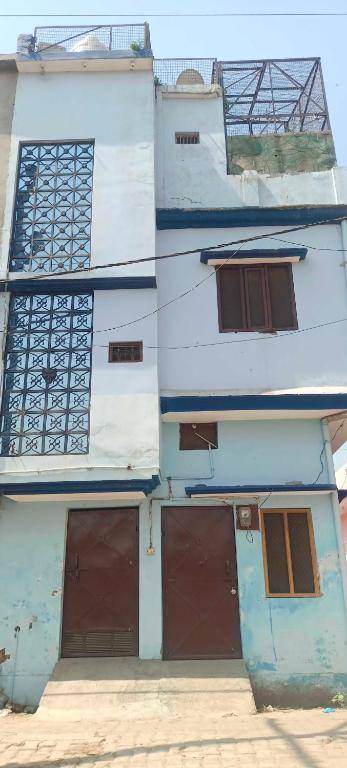 SPOT ON 89057 Chandausi Home