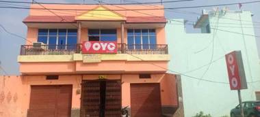 POP 92141 Sashi Hotel