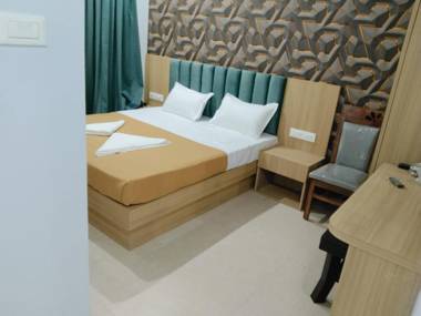 Hotel Sai Aakanksha