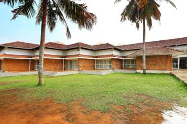 Capital O 29855 Island Inn