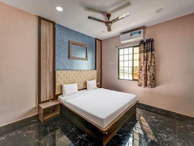 Capital O 85992 Hotel Happy