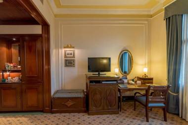 The Oberoi Grand Kolkata