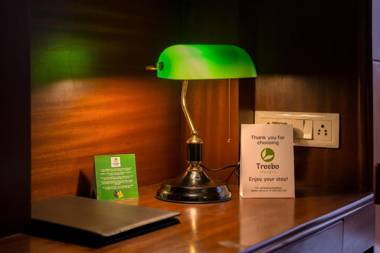 Treebo Trend Green View