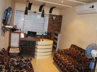 Transit Inn Guest House