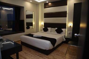 Hotel Sheldon International Near Science City