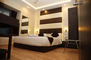 Hotel Sheldon International Near Science City