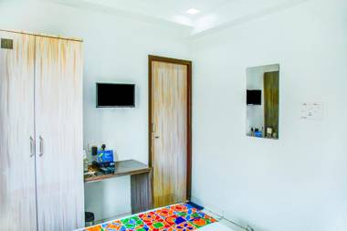 FabHotel Eleanora Inn New Town - Fully Vaccinated Staff