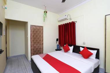 OYO 24928 P I Guest House