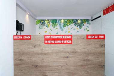 OYO Flagship 16802 Transit Express - Kalikapur