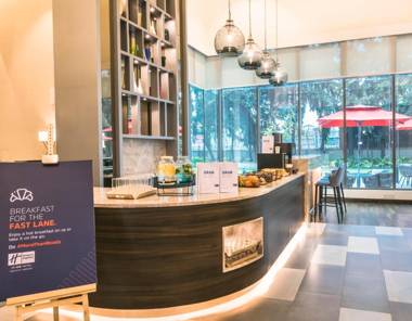 Holiday Inn Express Kolkata Airport an IHG Hotel