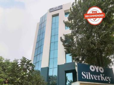 Townhouse 696 Hotel Mayfair Tower