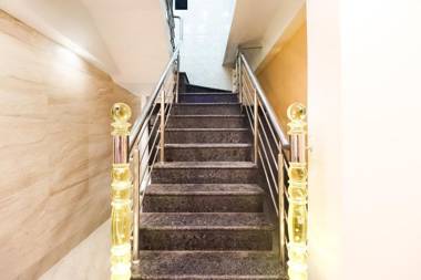 OYO 46115 Kuber Residency