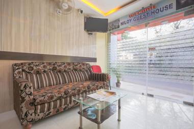 OYO 62042 Niloy Guest House