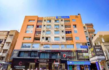 FabExpress Sai Pinnacle Auberge