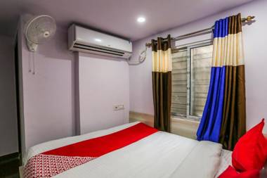 OYO 63154 Red Velvet Classic