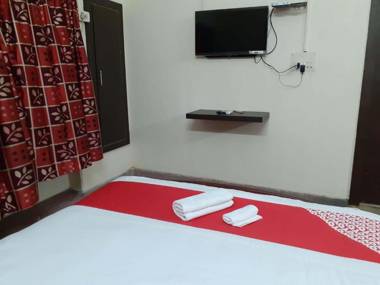 Lake Town Guest House