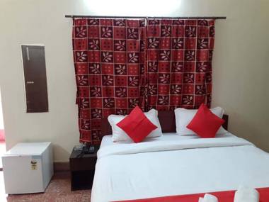 Lake Town Guest House