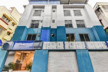 OYO Townhouse 567 MB International