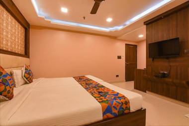 FabHotel Prime Glorious Palace