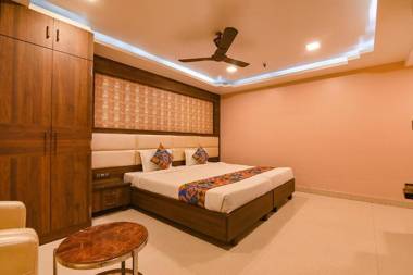 FabHotel Prime Glorious Palace