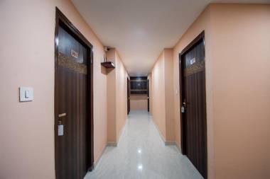 OYO 67194 Hotel Paradise