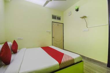 OYO 73192 VIP Guest House
