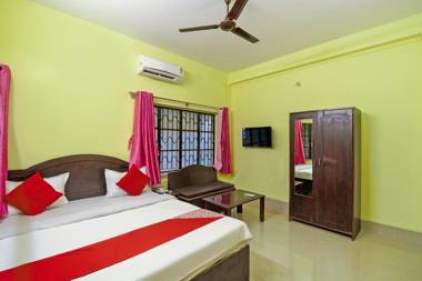 OYO 76211 Honey Regency