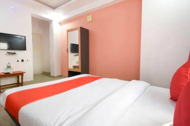 OYO Flagship 76255 Airport Comfort Stay