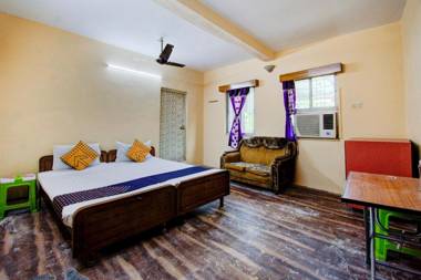 SPOT ON 78904 Dear hotel