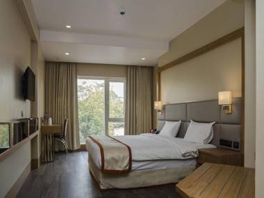 Capital O 11453 Radhe Palace