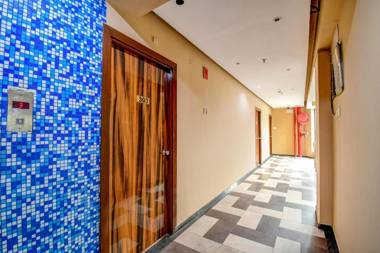 Collection O 79536 Hotel Rockstar