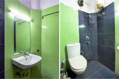 Collection O 79536 Hotel Rockstar