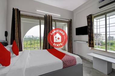 OYO Flagship 81863 J m t Upasana